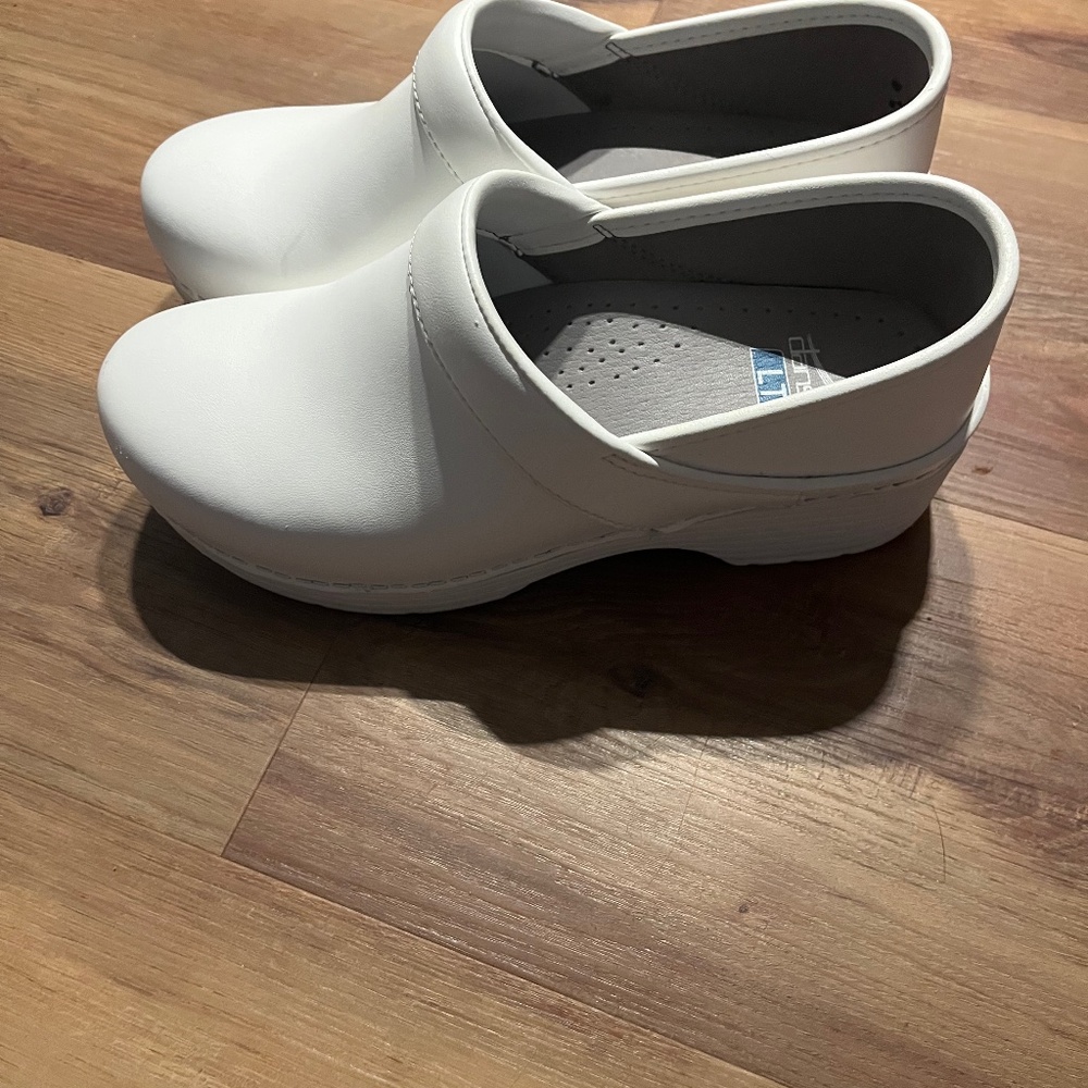 Dansko LT